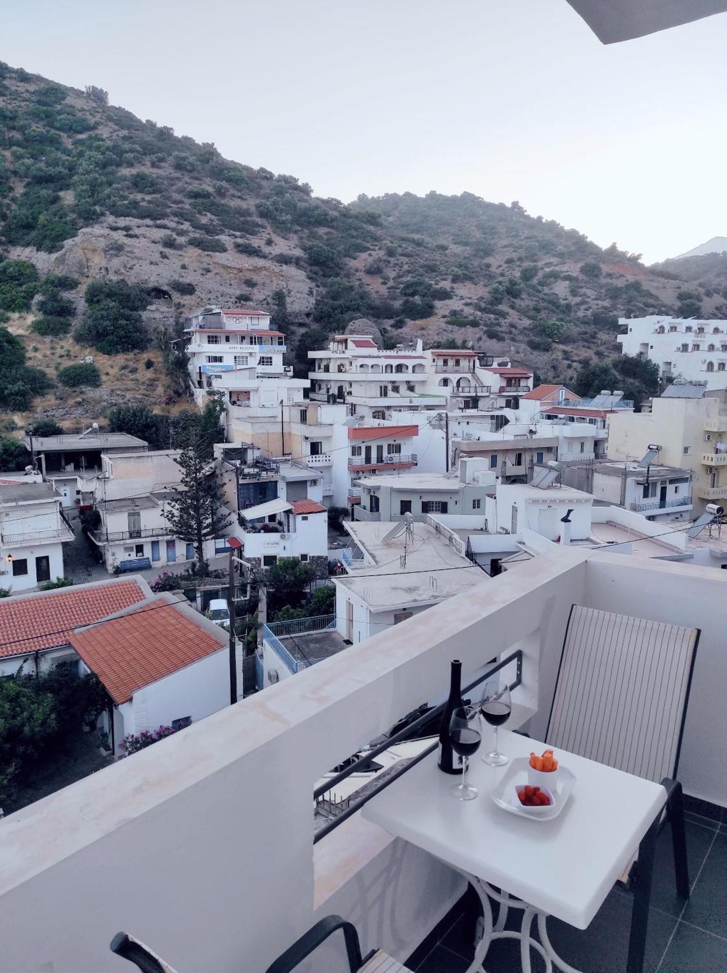 Apartamento Lefka Ori - Agia Galini Exterior foto